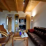 Spacious In With Garden Lejlighed *