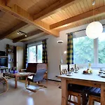 Spacious In With Garden Lejlighed