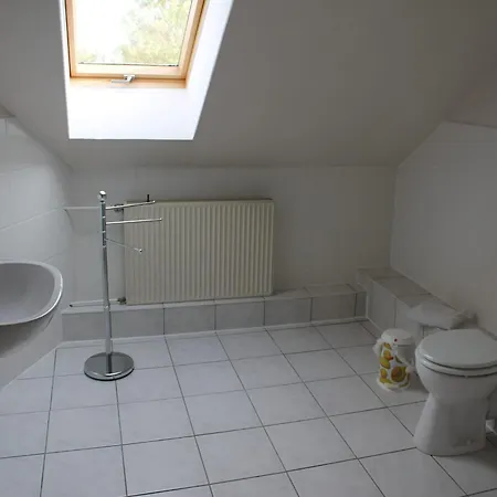 Apartment Spacious In With Garden *