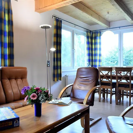 Apartment Spacious In With Garden *